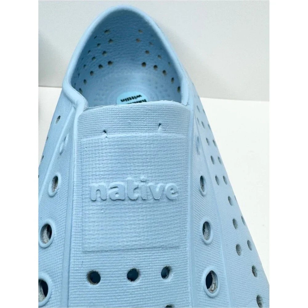 Native Jefferson Sky Blue Water Shoes Youth Juniors Girls Size 5